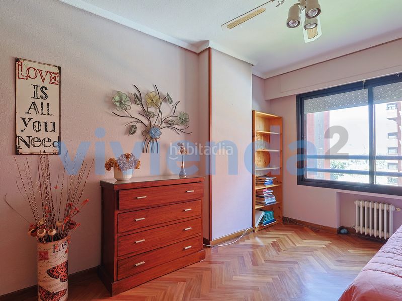 Foto be128b7e-1d57-498a-8742-bd5f8bb09616. Pis amb aparcament piscina a Castilla Madrid