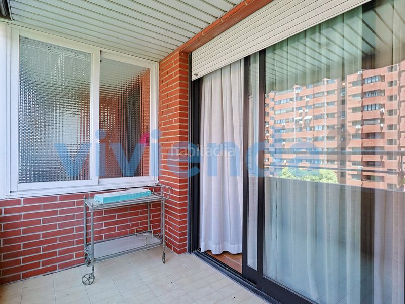 Foto c5333ee7-45cd-4ec1-b983-afaa33b2cc2b. Pis amb aparcament piscina a Castilla Madrid