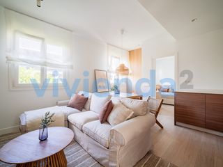 Rent Flat  Calle embajadores. Piso en chopera, 79 m2, 3 dormitorios, 2 baxf1os, 1.845 euros
