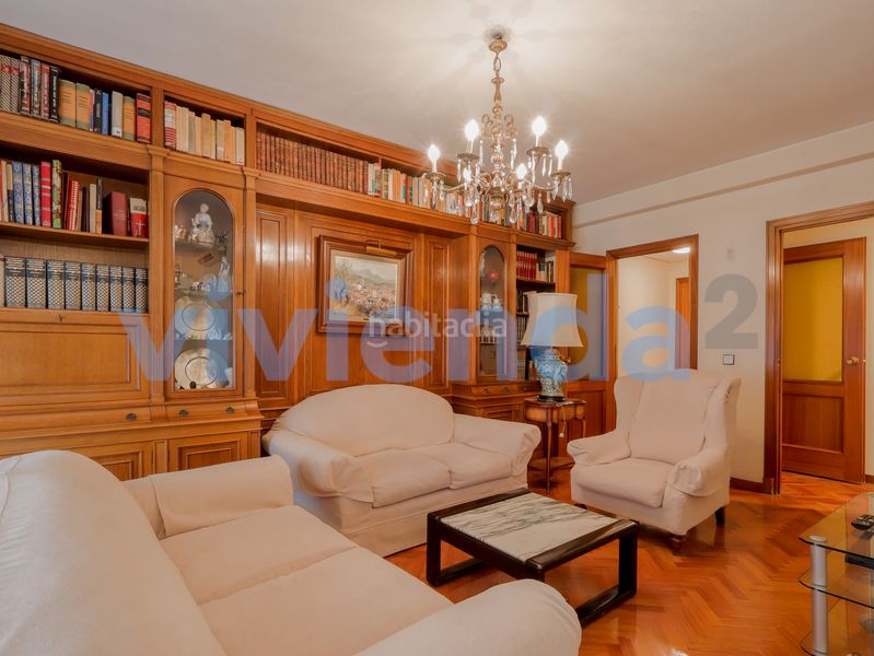 Foto e8bff0ea-af60-4dfe-9a26-32272f753b2e. Pis amb calefacció aparcament a Ríos Rosas-Nuevos Ministerios Madrid