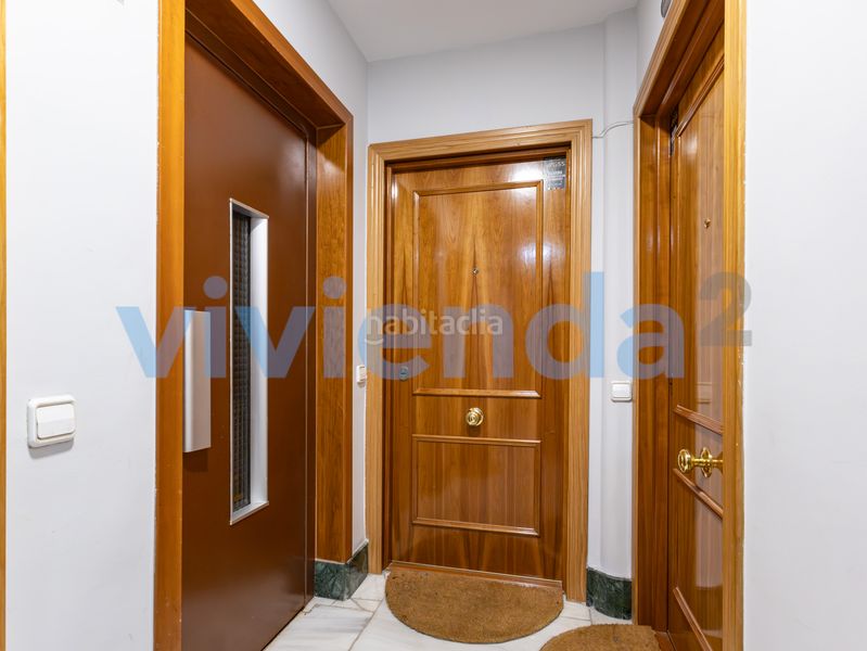 Foto 0a6e8c93-5d27-4ffb-b01e-f201c19c29e9. Pis amb calefacció aparcament a Guindalera Madrid