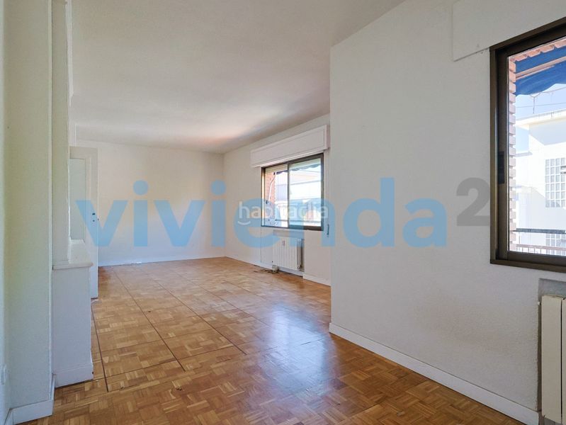 Foto 543b2824-97a7-4a2e-ac99-fc9b5ba1da7c. Pis amb calefacció piscina a Concepción Madrid