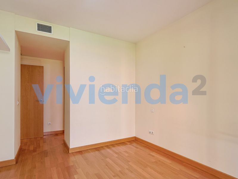Foto 16382cef-6c89-46dd-8b94-efc1eaa0c6c1. Pis amb calefacció aparcament piscina a Rejas Madrid