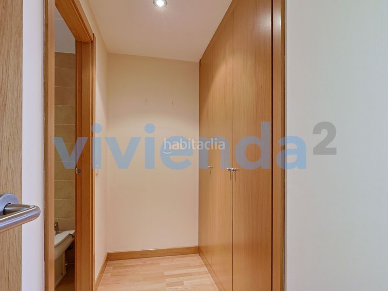 Foto f5861366-d054-42c4-b47a-330df62269d7. Pis amb calefacció aparcament piscina a Rejas Madrid