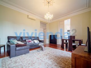 Affitto Appartamento  Cuesta santo domingo. Piso en palacio, 186 m2, 6 dormitorios, 4 baxf1os, 4.000 euros