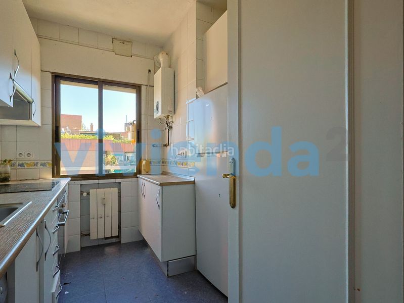 Foto 4fa0a3ad-b72d-41ea-ada7-36590074d7ee. Pis amb calefacció piscina a Concepción Madrid
