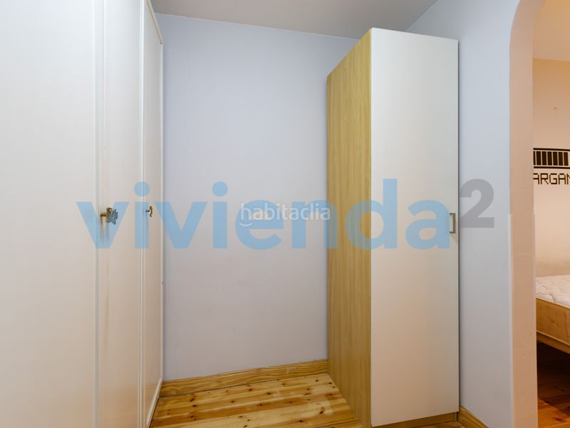 Foto 2a4c1d9e-0e8e-40f3-a31d-c6b54eb1e49e. Pis amb calefacció a Universidad-Malasaña Madrid