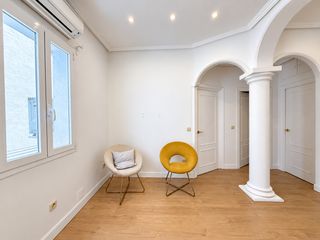Flat in Castellana