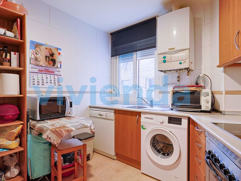 Foto 353c803f-e749-4537-a7ef-7014ca9db466. Piso  en puerta del xc1ngel, 97 m2, 2 dormitorios, 2 baxf1os, 478.000 euros en Madrid