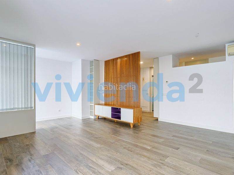 Foto b1d9ec52-7076-4977-9fe8-fdd36ce41b97. Pis amb calefacció aparcament piscina a Sanchinarro Madrid
