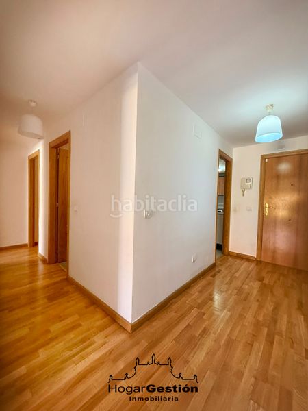Foto ff1b2c8d-d55a-47f6-bb0d-539d327e7e41. Pis amb calefacció aparcament piscina a Urbanización San Isidro Ocaña