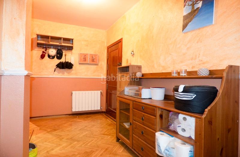 Foto 8836de4f-fb22-49cf-8360-3944d12b4a1d. Pis a Reyes Parla