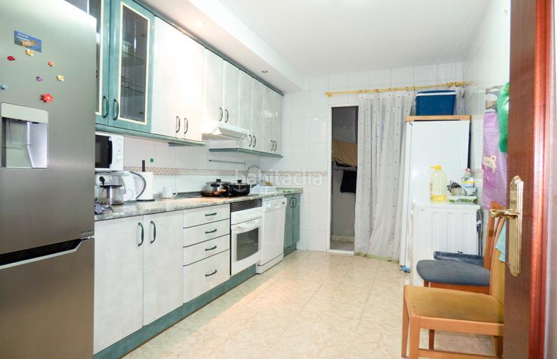 Foto a438911a-a919-4e34-b9c1-b66e33ddc689. Pis a Reyes Parla