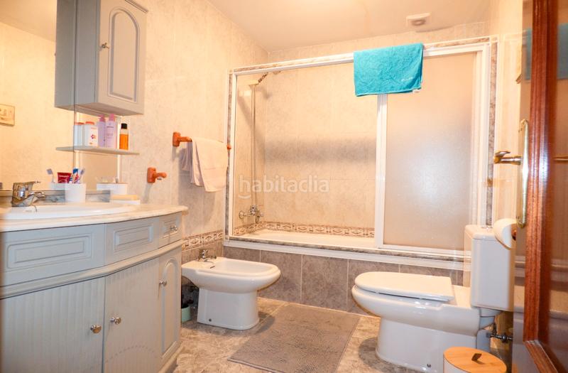 Foto c84e95a1-b4c5-4119-a5a5-daef10d14930. Pis a Reyes Parla