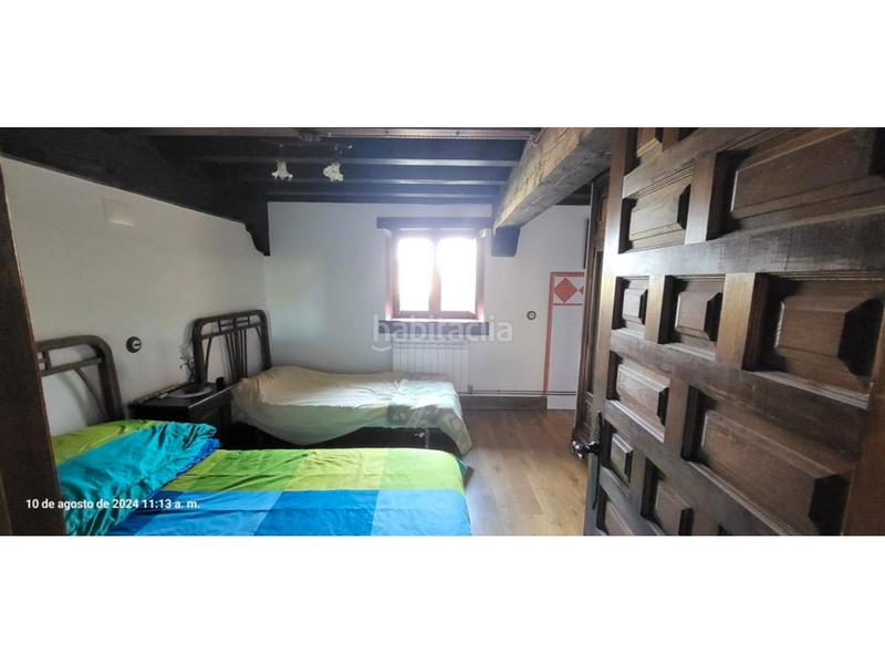 Foto 942e8389-491a-4920-b456-d66d68ff15f5. Casa con parcheggio in Crucero - Aquende Miranda de Ebro