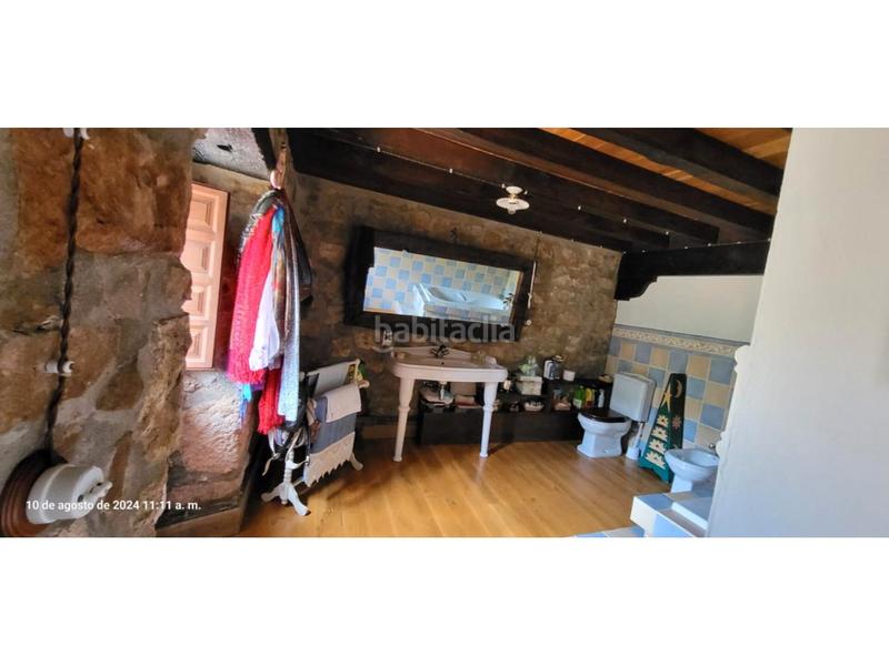 Foto a1ae3783-eb57-4356-9fbe-8e7278487de1. Casa con parcheggio in Crucero - Aquende Miranda de Ebro