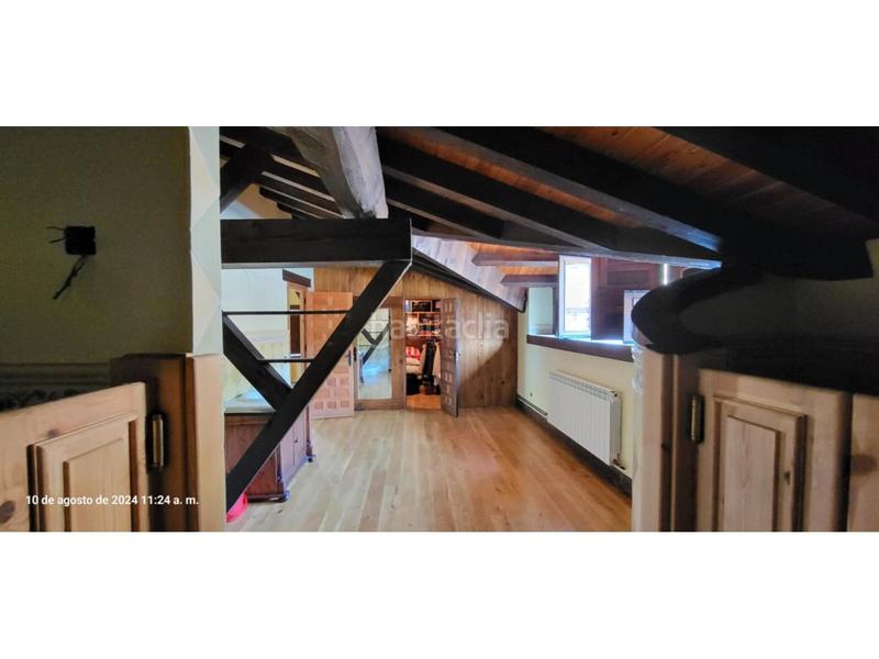 Foto db91ce59-53f8-407a-a571-b800cdda2d97. Casa con parcheggio in Crucero - Aquende Miranda de Ebro