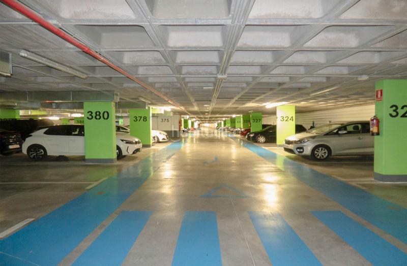 Foto 599b6f8f-68d4-44c7-ae3d-f40d459af587. Parking coche plaza de garaje en venta en Sur - PAU 4 Móstoles