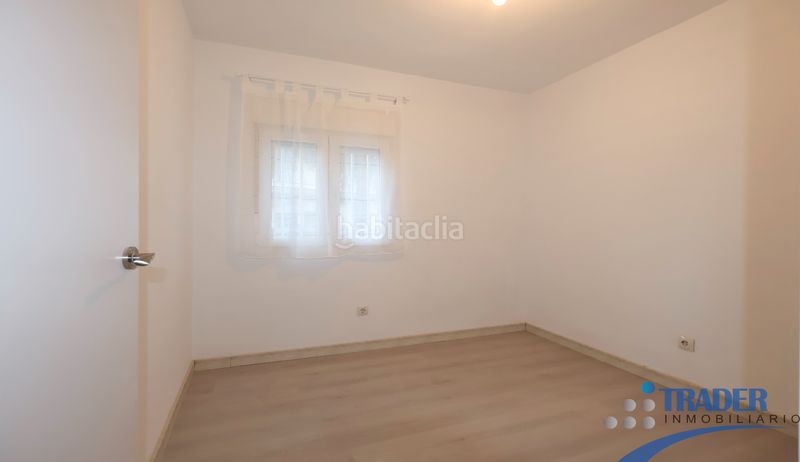 Foto e3af7a75-490b-481b-9397-d96ca40e53b9. Pis a Centro Fuenlabrada