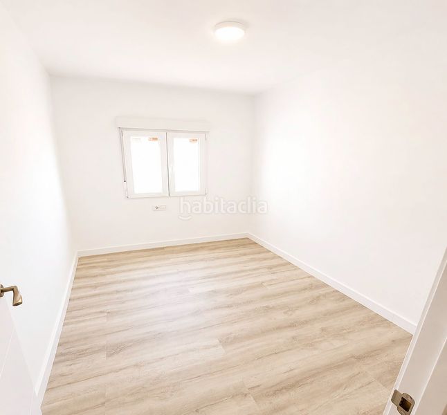 Foto d9deb249-89da-40d0-9a8c-d18357bd79c8. Pis a Vista Alegre Madrid
