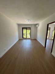 Rent Flat  Calle primavera. Vivienda en zona foso-moreras