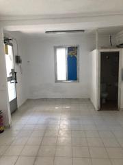 Lloguer Local Comercial a Nuevo Aranjuez-Ciudad de las Artes. Local acondicionado en calle abastos