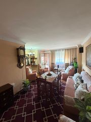 Appartamento  Calle de la alondra. Vivienda con 4 dormitorios en las aves