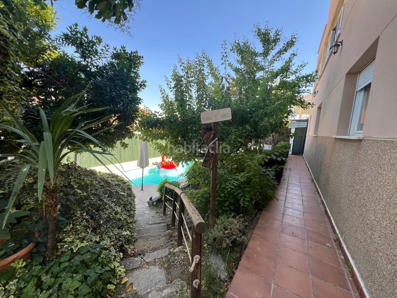 Foto 71d45221-8bc6-49fb-99ec-5318c8664e97. Xalet amb xemeneia calefacció aparcament piscina a Aranjuez