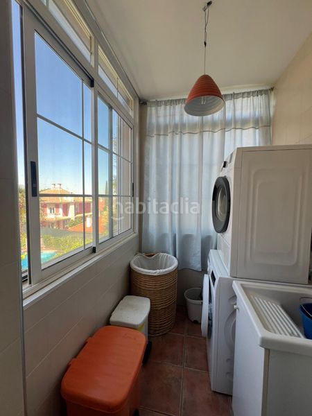 Foto a28d3591-94a3-4dd1-bdd2-3e2a6b69bebf. Xalet amb xemeneia calefacció aparcament piscina a Aranjuez