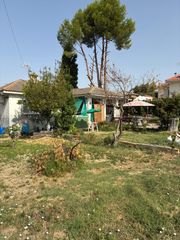 Casa a Colmenar de Oreja. Casa independiente con parcela de 810 metros