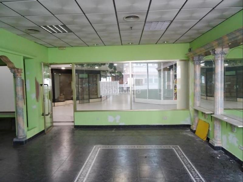 Foto 378dd434-b0a0-4d9a-bef7-2ea551793aa0. Local comercial impresionante local de 67m en primera planta del centro comercial avenida dos de mayo situado en inmejorable ubicación y con baño en Móstoles