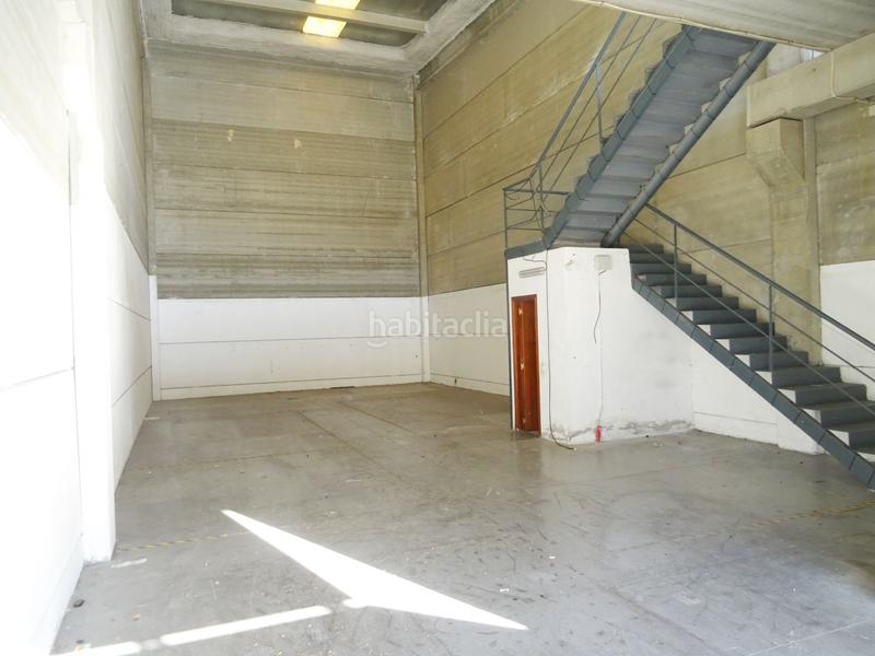 Foto 06a51d50-4eff-495a-b127-110b587614f2. Location bâtiment à usage industriel dans Las Castañeras - Bulevar Arroyomolinos