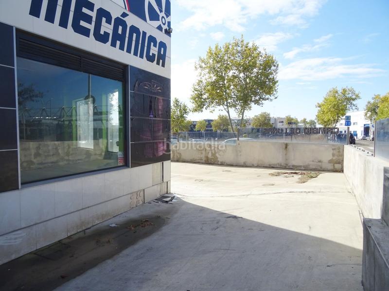 Foto bb0a670e-e351-4b96-8998-f81899ee68f2. Rent industrial building in Las Castañeras - Bulevar Arroyomolinos