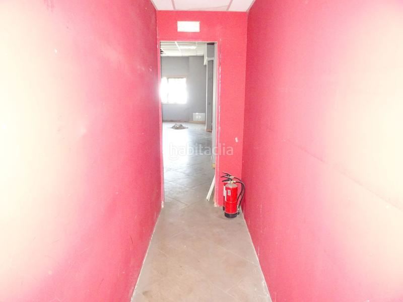 Foto fd16630a-c268-4f64-a7fd-19ae56e49f29. Rent industrial building in Las Castañeras - Bulevar Arroyomolinos