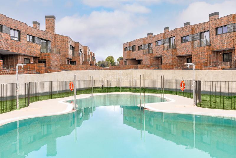 Foto d8522649-b4df-46d9-ab75-228f7176ddfa. Chalet en calle francisco pizarro 18b las fuentes de Valenoso en Boadilla del Monte
