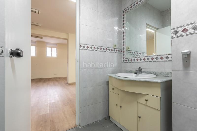 Foto d94de945-cc2f-4d68-83ab-d3c0a26f8b9d. Geschäftsraum in Palos de Moguer Madrid