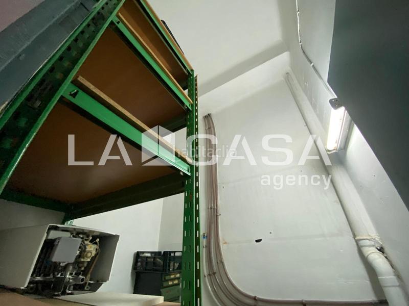 Foto 5bd7087a-03cb-4748-bbe7-c1841450c7ec. Local comercial a Centre Santa Coloma de Gramenet