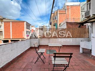 Appartement  Carrer de valència. Acogedor piso con gran terraza en sant adrià del besòs