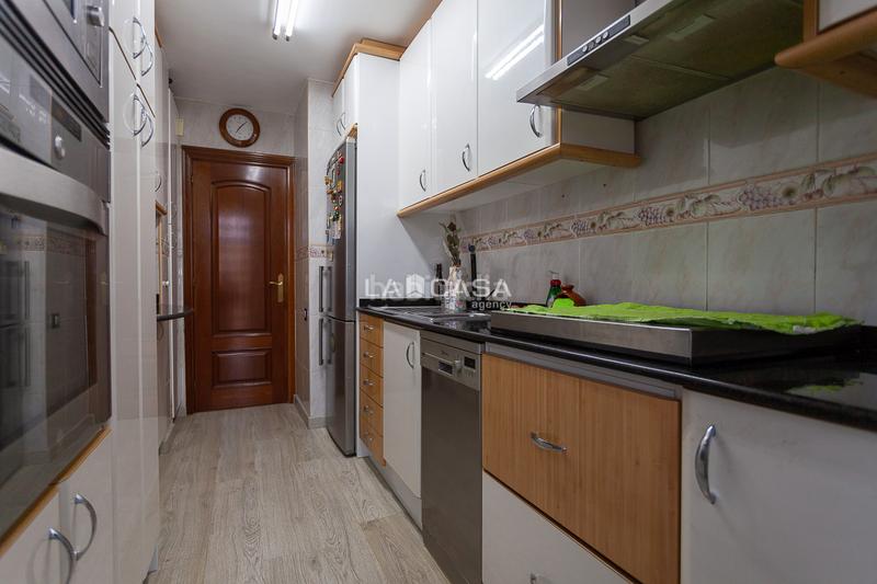 Foto defbaf13-4a20-4f42-be3c-2263509859d0. Piso  en venta en Pubilla Cases en Pubilla Cases Hospitalet de Llobregat (L´)