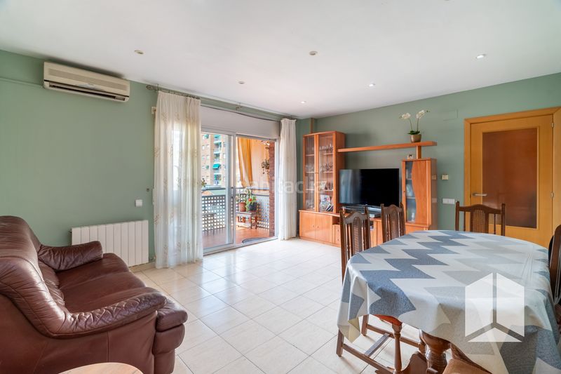 Foto 6e802b28-da5e-46ef-9c1a-85a542d2dc1a. Pis amb aparcament piscina a Castell-Poble Vell Castelldefels