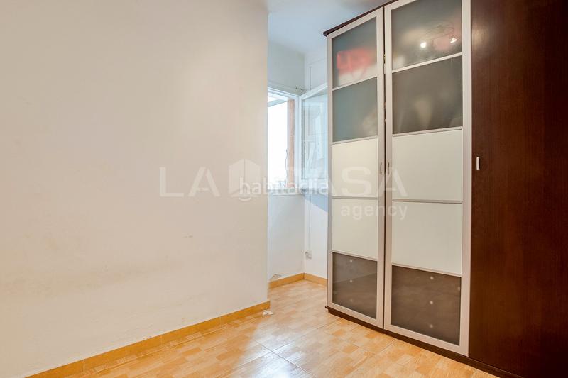 Foto 546dd945-96d3-47a7-a655-cc989d8cc954. Appartamento in El Besòs Sant Adrià de Besòs