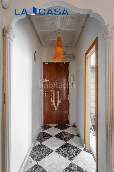 Foto 9c408c1f-5652-4138-bbbb-1e353c70af39. Piso  en venta en calle de aldea del fresno en Madrid