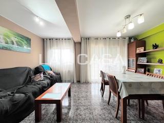 Etagenwohnung in Llefi. Piso en venta de gallina blanca, badalona
