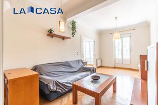 Pis a Jerónimos. Piso en venta en paseo de la infanta isabel