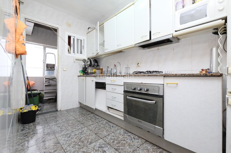 Foto b5b6984a-9782-4ef8-94e1-08e7b1e69eda. Pis amb calefacció a Prosperitat Barcelona