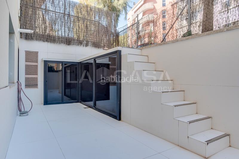 Foto 15311668-49e9-440c-8012-36f81a923ac8. Piso  en venta en calle de clara campoamor , en Gavà