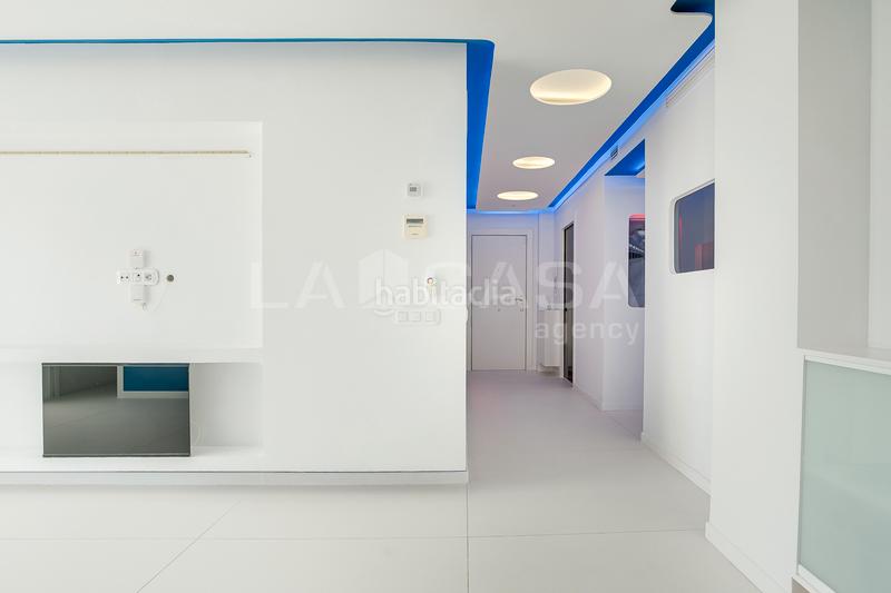 Foto 36bb120b-3dbb-4fca-a88b-9a04a73cdf41. Piso  en venta en calle de clara campoamor , en Gavà