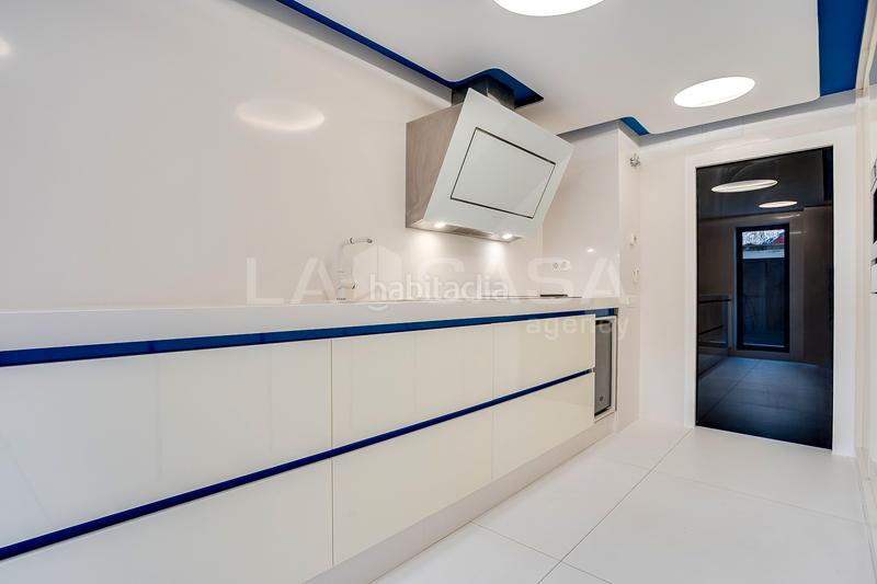 Foto ea371219-74f3-4de8-aa65-3eb88449f2a7. Piso  en venta en calle de clara campoamor , en Gavà