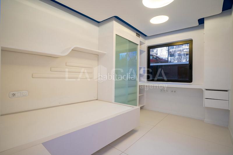 Foto fe2bc3b9-d66b-498b-b711-3ef047b57c26. Piso  en venta en calle de clara campoamor , en Gavà