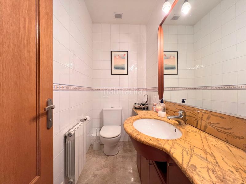 Foto a1798e4d-86fe-443d-ad0e-339a7ff46847. Chalet en El Camp de l´Arpa del Clot Barcelona